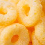 お菓子のカールはどこで買える？食べたい時は通販最安値で送料無料の楽天がおすすめ