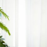 旅行など長期間留守の防犯にカーテンはどうする？モーニンプラスがあれば不安解消！