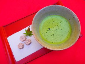 鼓月の華と冷し華のカロリーは？口コミ評判、値段、賞味期限も紹介