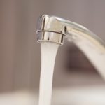 サンコー食器洗い乾燥機ラクアは安い＆工事不要でおすすめ！口コミ評判や電気代は？